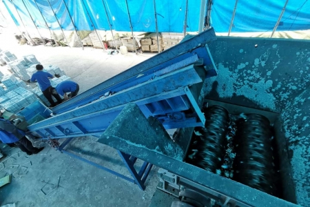 過期米面食品銷毀